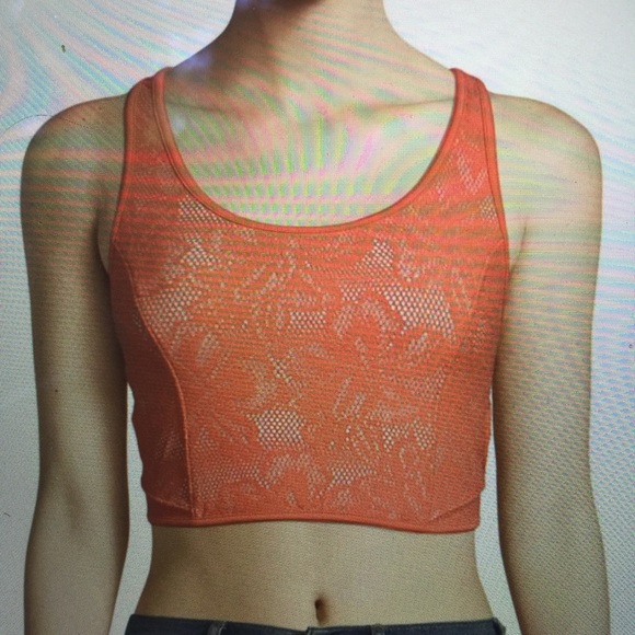 Free People Beyond Crop Top - Picture 2 of 5